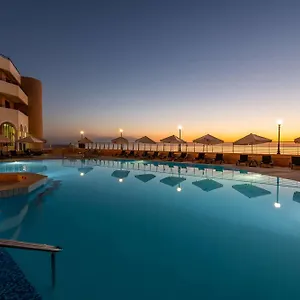 Отель Radisson Blu Resort, Malta, Сент Джулианс